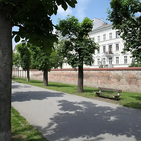 Casa Nostra - Ruhig & Zentral Wohnen Am Augarten Vienna Exterior photo